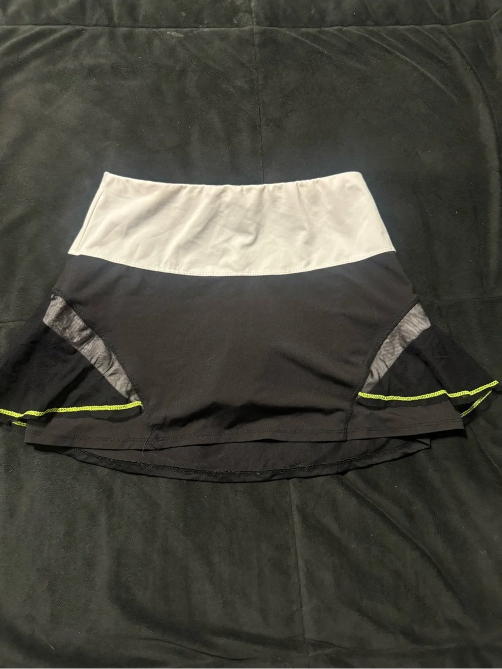 Lucky In Love Tennis Skort Women’s XS Black White